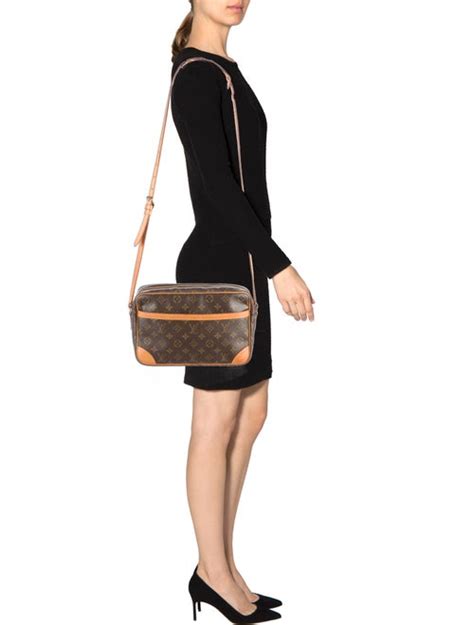 louis vuitton trocadero 30